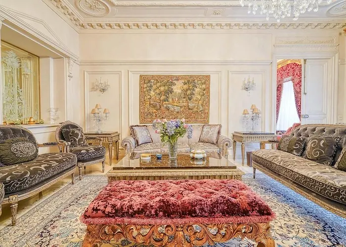 Napoleon Suite Champs Elysees