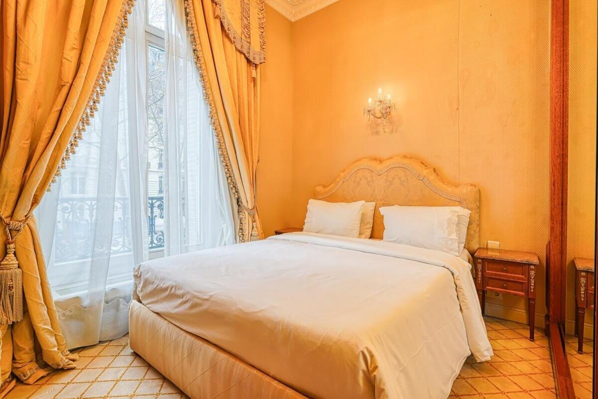 Apartment Napoleon Champs Elysees