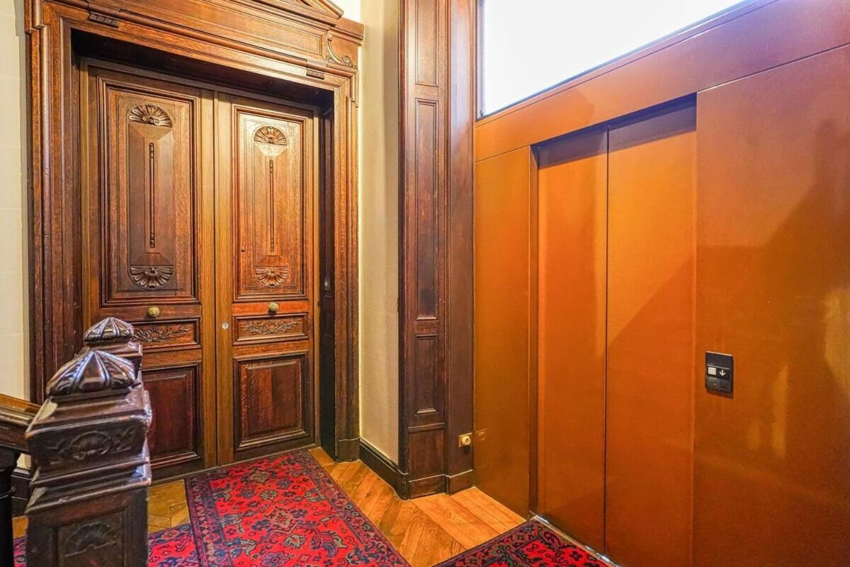 Apartment Napoleon Champs Elysees *