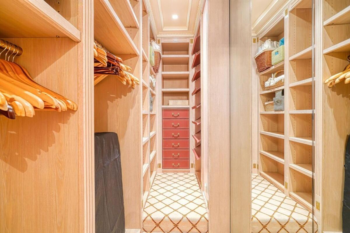 Apartment Napoleon Champs Elysees Paris