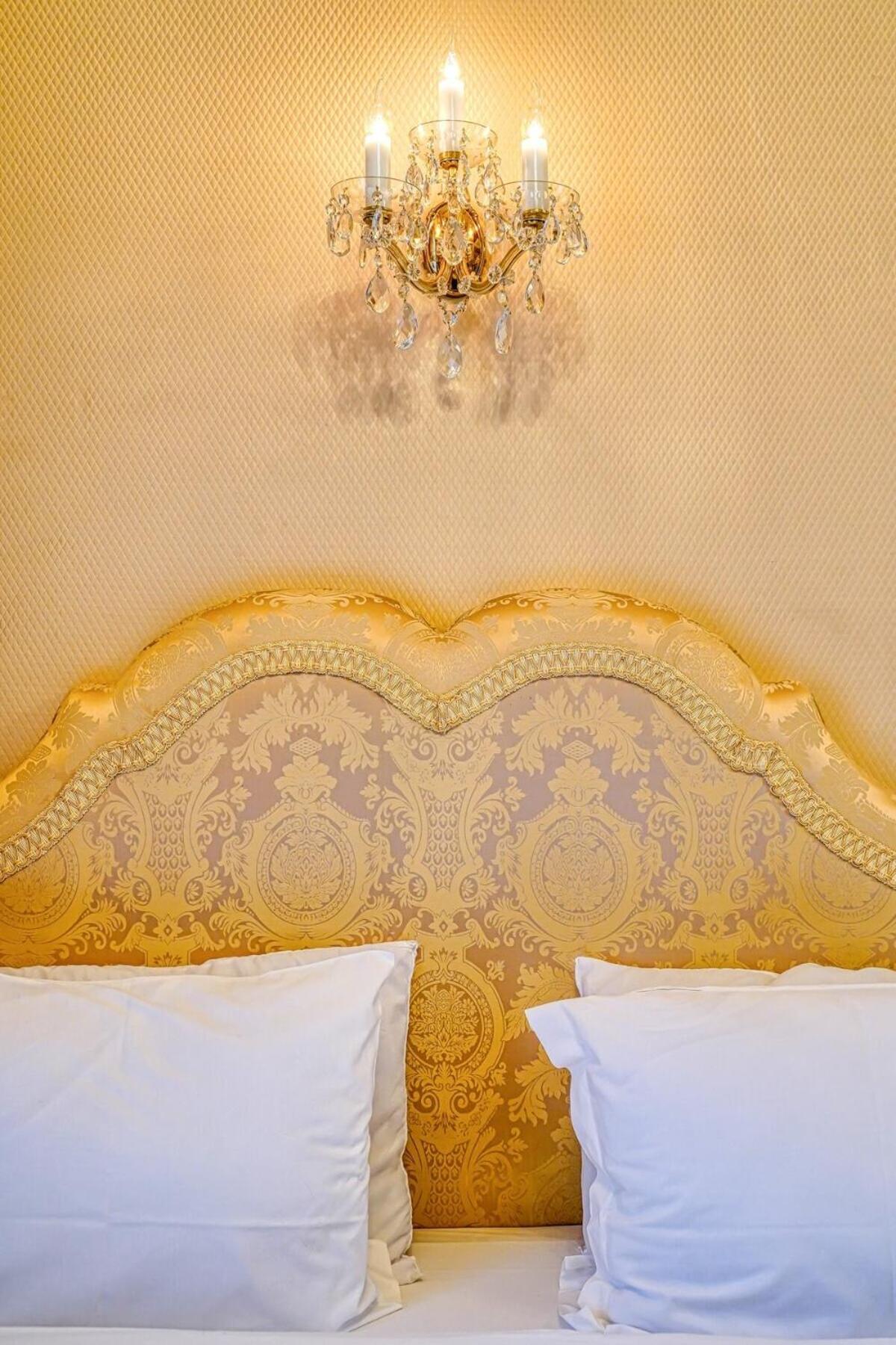 Apartment Napoleon Champs Elysees *